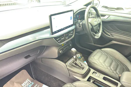 FORD FOCUS ESTATE 1.0T ECOBOOST MHEV ACTIVE X ESTATE 5DR PETROL HYBRID DCT S... image 11