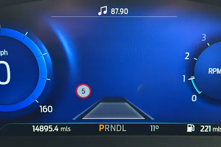 FORD FOCUS 1.0T ECOBOOST MHEV TITANIUM X HATCHBACK 5DR PETROL HYBRID DCT S S... image 15