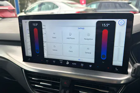 FORD FOCUS 1.0T ECOBOOST MHEV TITANIUM X HATCHBACK 5DR PETROL HYBRID DCT S S... image 16