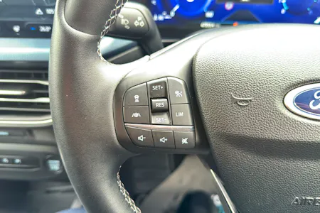 FORD FOCUS ESTATE 1.0T ECOBOOST MHEV ACTIVE VIGNALE ESTATE 5DR PETROL HYBRID DCT S... image 17