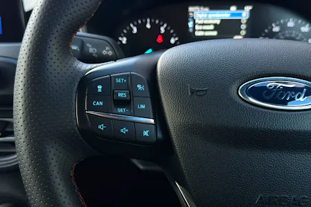 FORD FOCUS 1.0T ECOBOOST ST LINE HATCHBACK 5DR PETROL MANUAL S S 1.0 PETROL... image 17