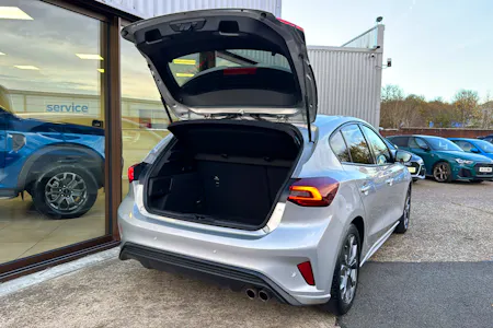 FORD FOCUS 1.0T ECOBOOST ST LINE HATCHBACK 5DR PETROL MANUAL S S 1.0 PETROL... image 24