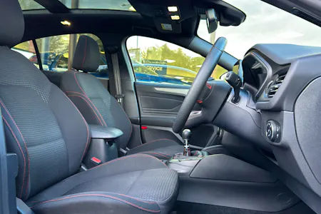 FORD FOCUS 1.0T ECOBOOST ST LINE HATCHBACK 5DR PETROL MANUAL S S 1.0 PETROL... image 30