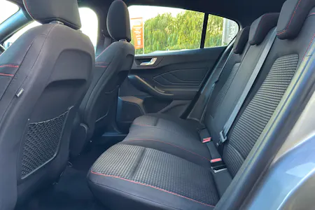 FORD FOCUS 1.0T ECOBOOST ST LINE HATCHBACK 5DR PETROL MANUAL S S 1.0 PETROL... image 36