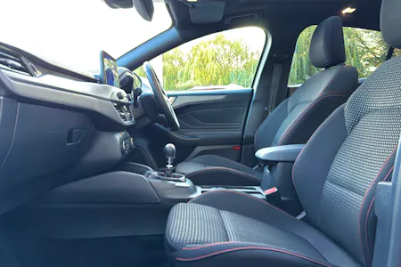 FORD FOCUS 1.0T ECOBOOST ST LINE HATCHBACK 5DR PETROL MANUAL S S 1.0 PETROL... image 38