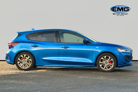 FORD FOCUS 1.0T ECOBOOST MHEV ST LINE HATCHBACK 5DR PETROL HYBRID MANUAL S S... image 4