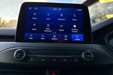 FORD FOCUS 1.0T ECOBOOST ST LINE HATCHBACK 5DR PETROL MANUAL S S 1.0 PETROL... image 51