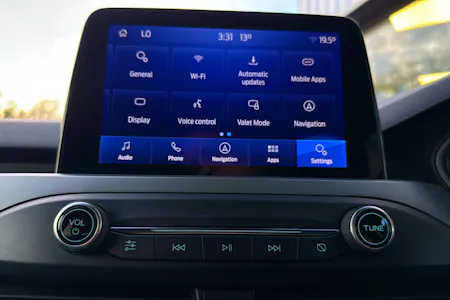 FORD FOCUS 1.0T ECOBOOST ST LINE HATCHBACK 5DR PETROL MANUAL S S 1.0 PETROL... image 52