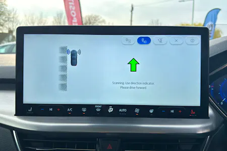 FORD FOCUS 1.0T ECOBOOST MHEV TITANIUM X HATCHBACK 5DR PETROL HYBRID DCT S S... image 54