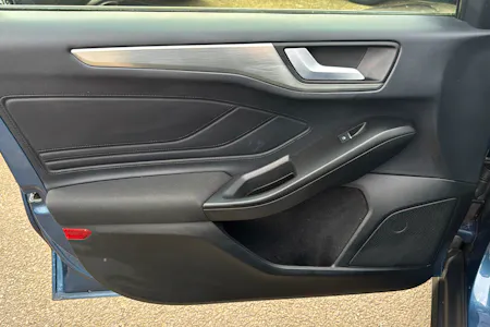 FORD FOCUS 1.0T ECOBOOST MHEV TITANIUM X HATCHBACK 5DR PETROL HYBRID DCT S S... image 68