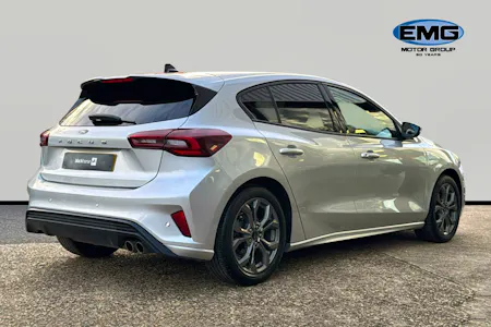 FORD FOCUS 1.0T ECOBOOST ST LINE HATCHBACK 5DR PETROL MANUAL S S 1.0 PETROL... image 7